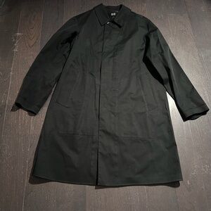 Uniqlo black 414363 BLOCKTECH coat jacket size small mens